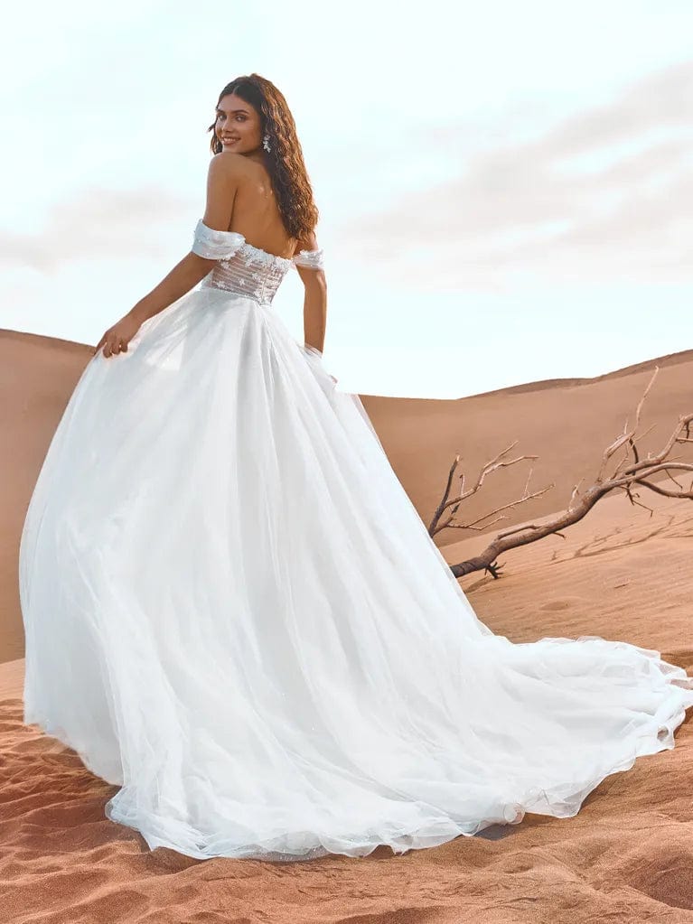 Pronovias Danxia - Size 12