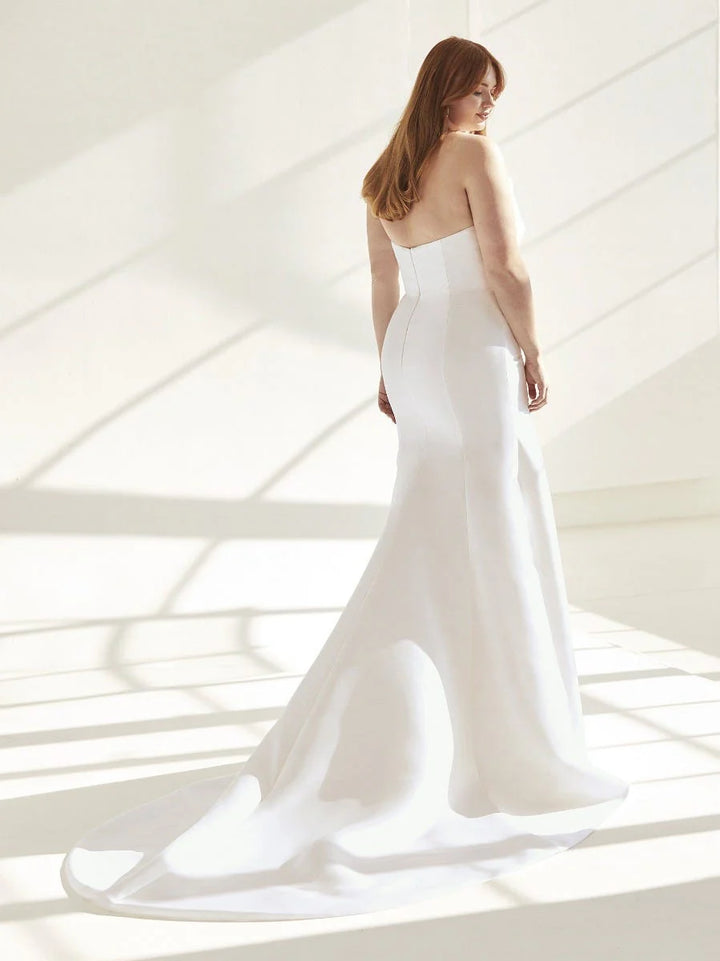 Pronovias Day - Size 20