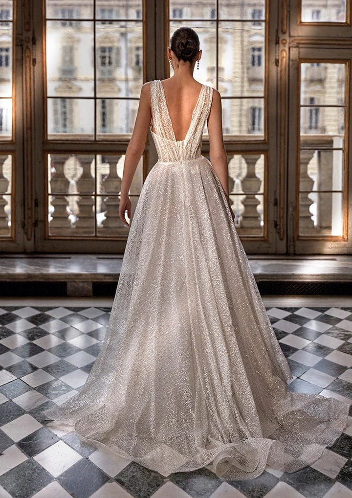 Pronovias Privee Dolomite - Size 10