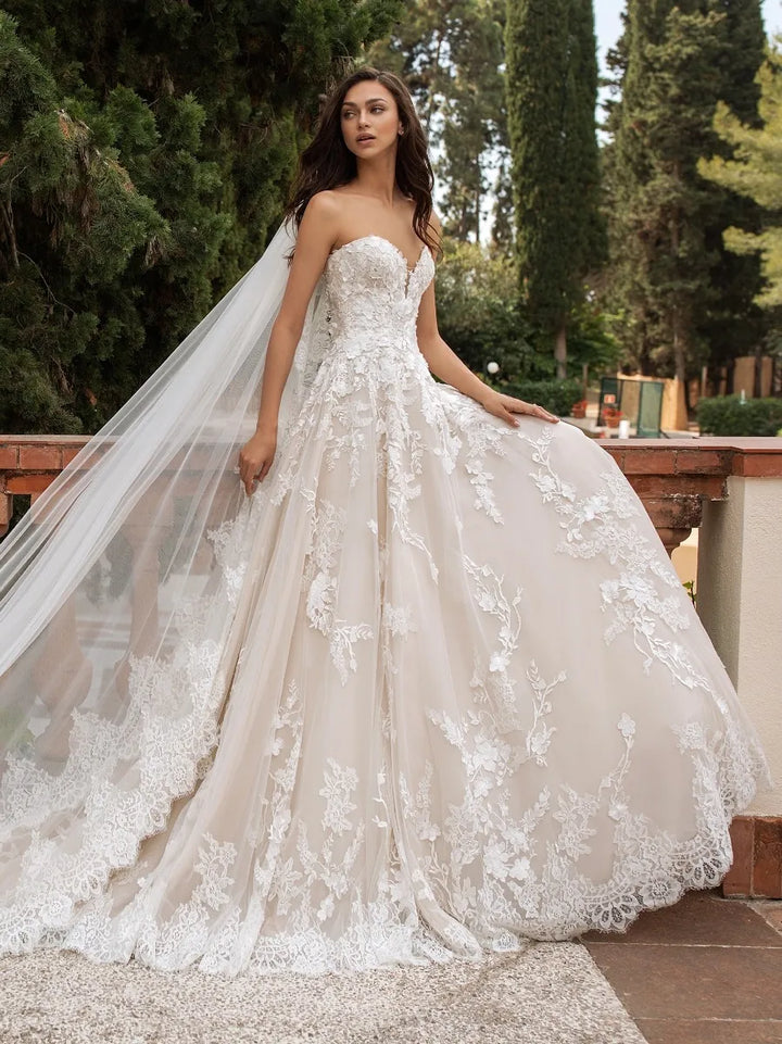 Pronovias Elcira - Size 26