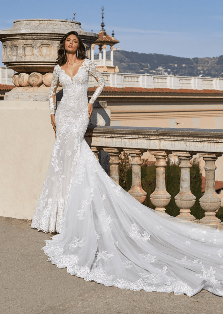 Pronovias Privee Jetta - Size 2