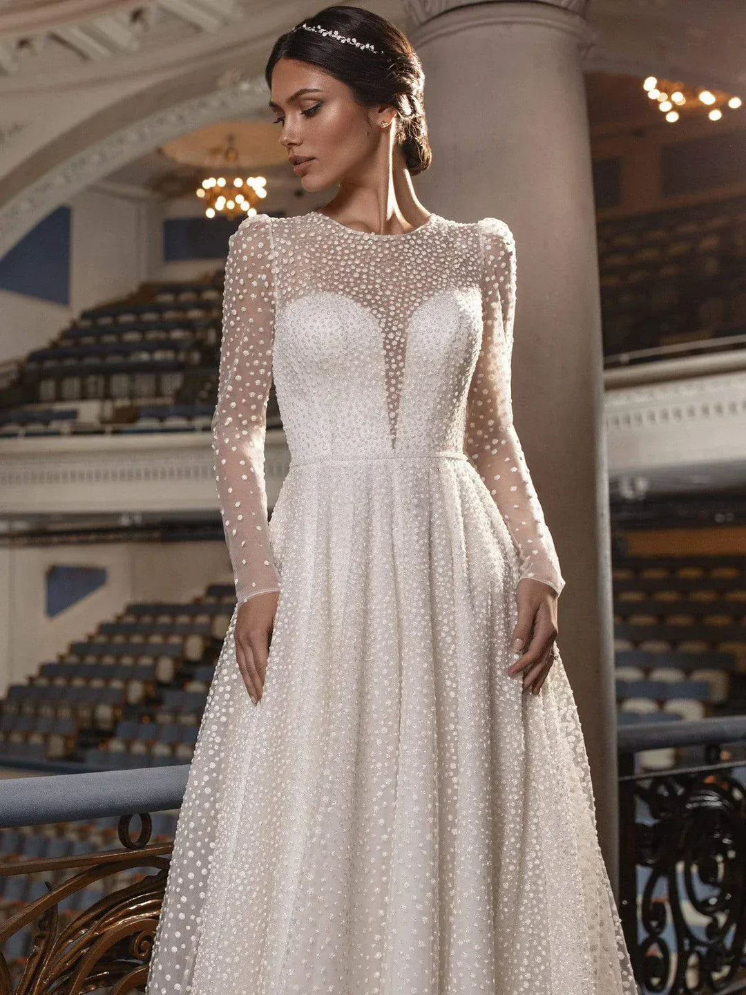 Pronovias Privee Kent - Size 12