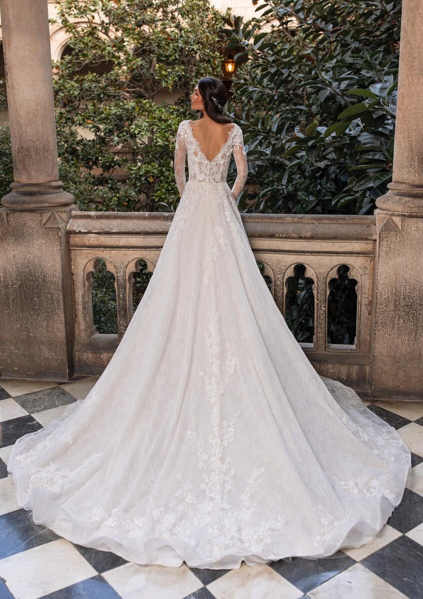 Pronovias Louise - Size 14