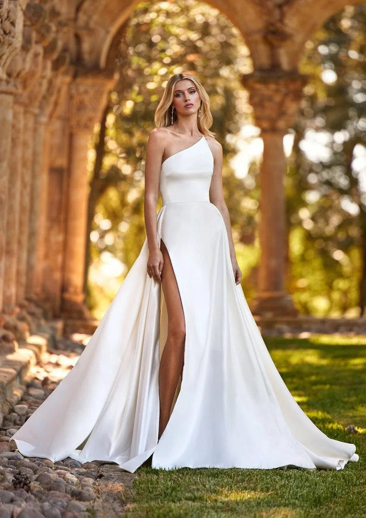 Pronovias Nora - Size 10