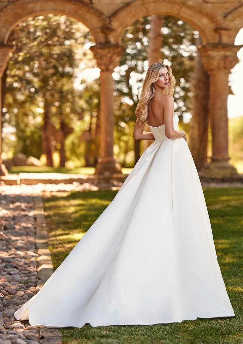 Pronovias Nora - Size 10