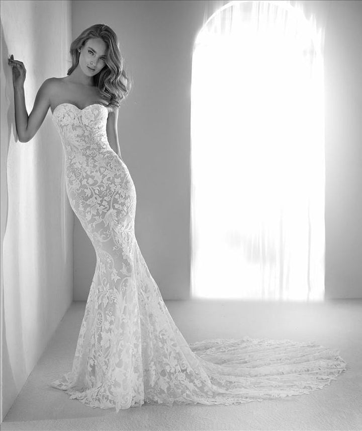 Atelier Pronovias Rima - Size 12