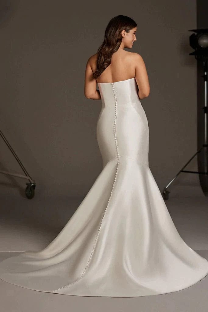 Pronovias Oberon - Size 22