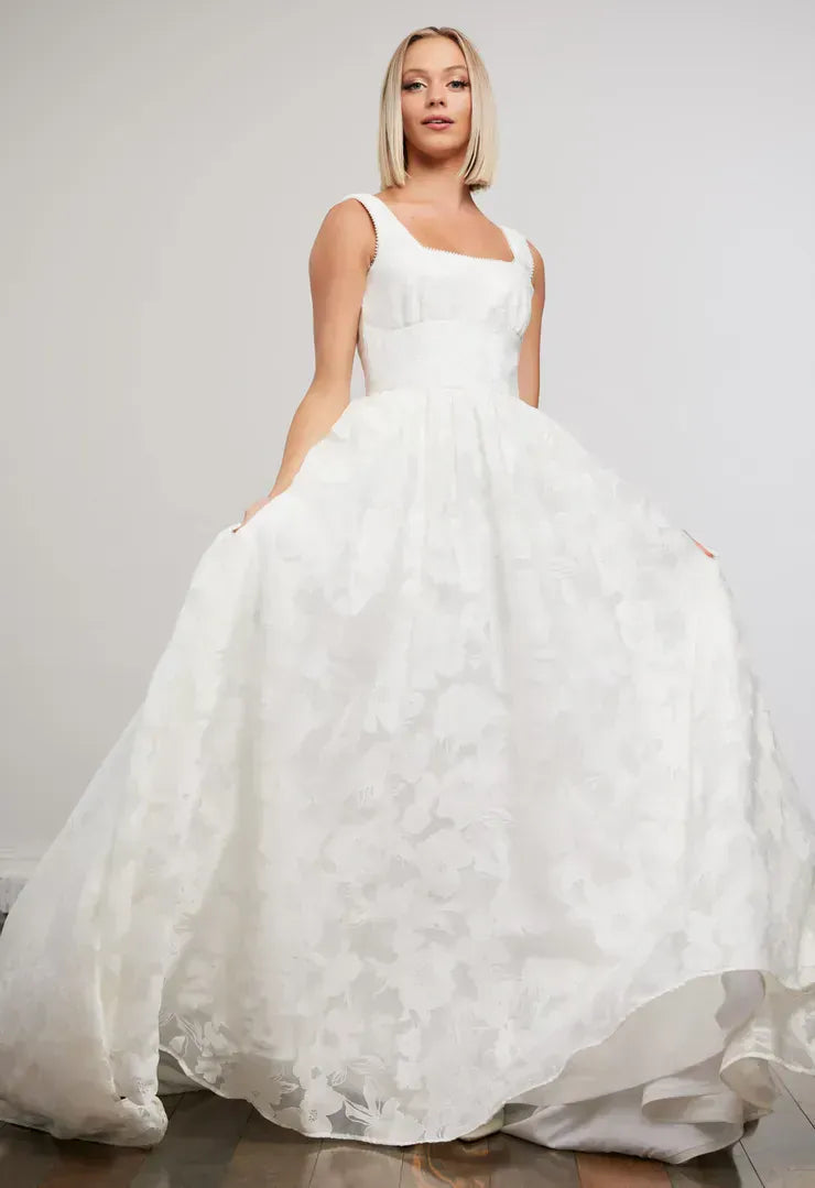 Renee Grace Erin - Size 10