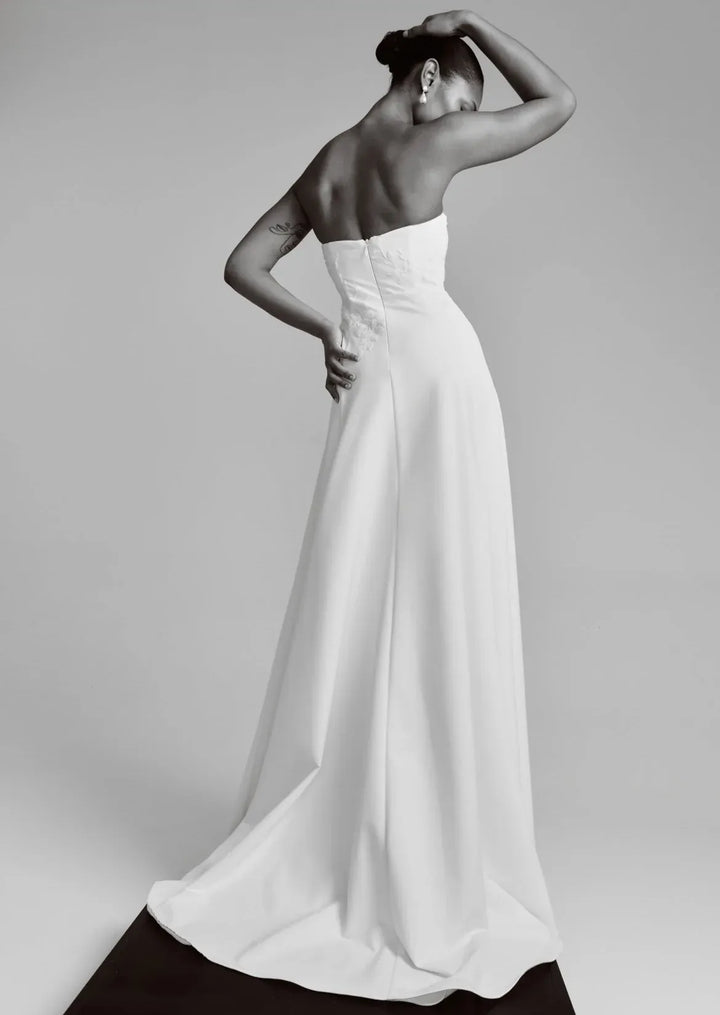 Renhue Josephine RH103 - Size 4