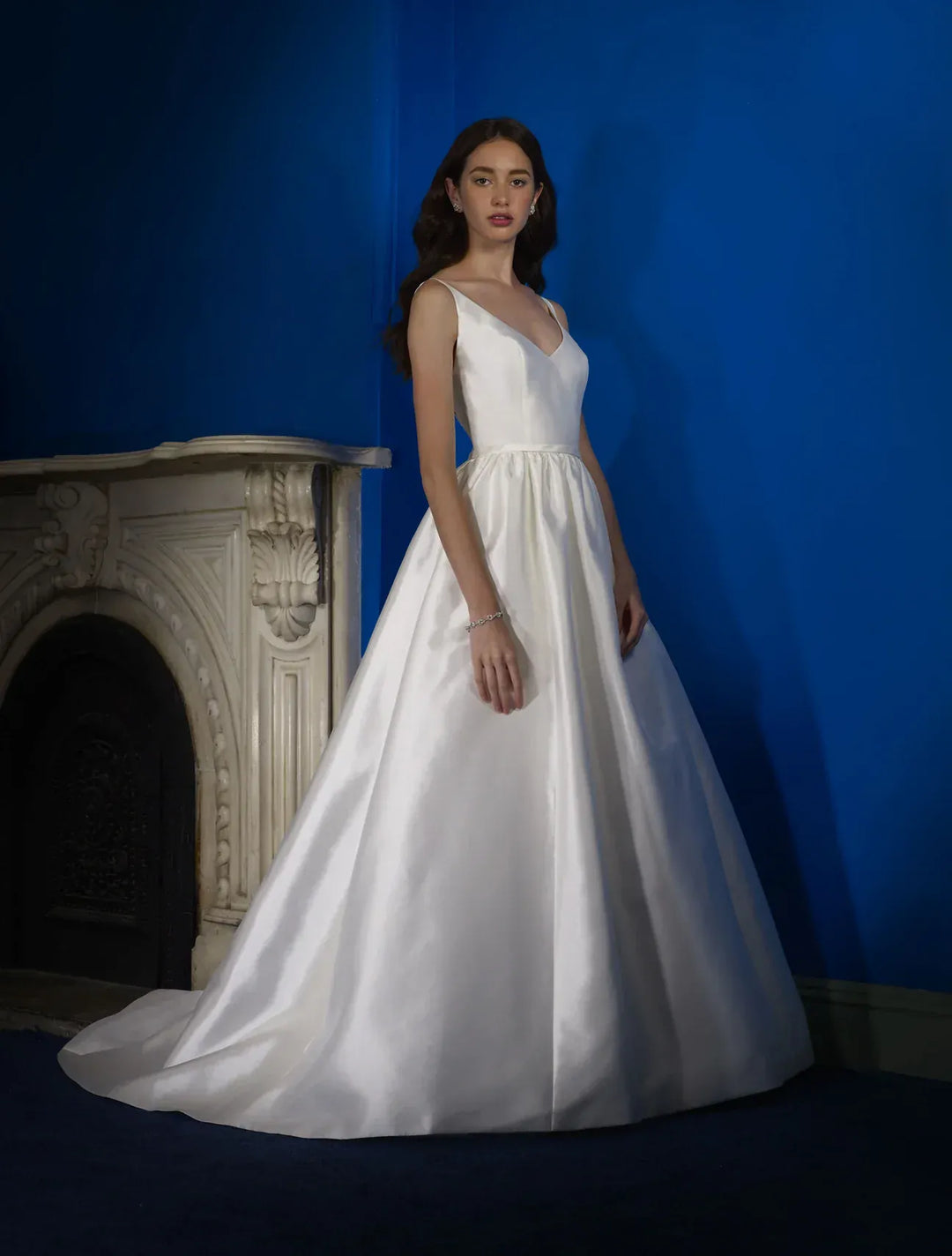 Robert Bullock Opal - Size 16 Luxe Redux Bridal Robert Bullock Opal - Size 16 Luxe Redux Bridal