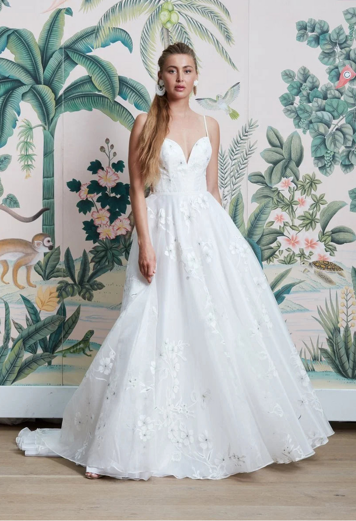 Dream by Savin Laina - Size UK14