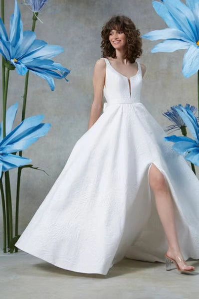 Dream by Savin Aster - Size 10