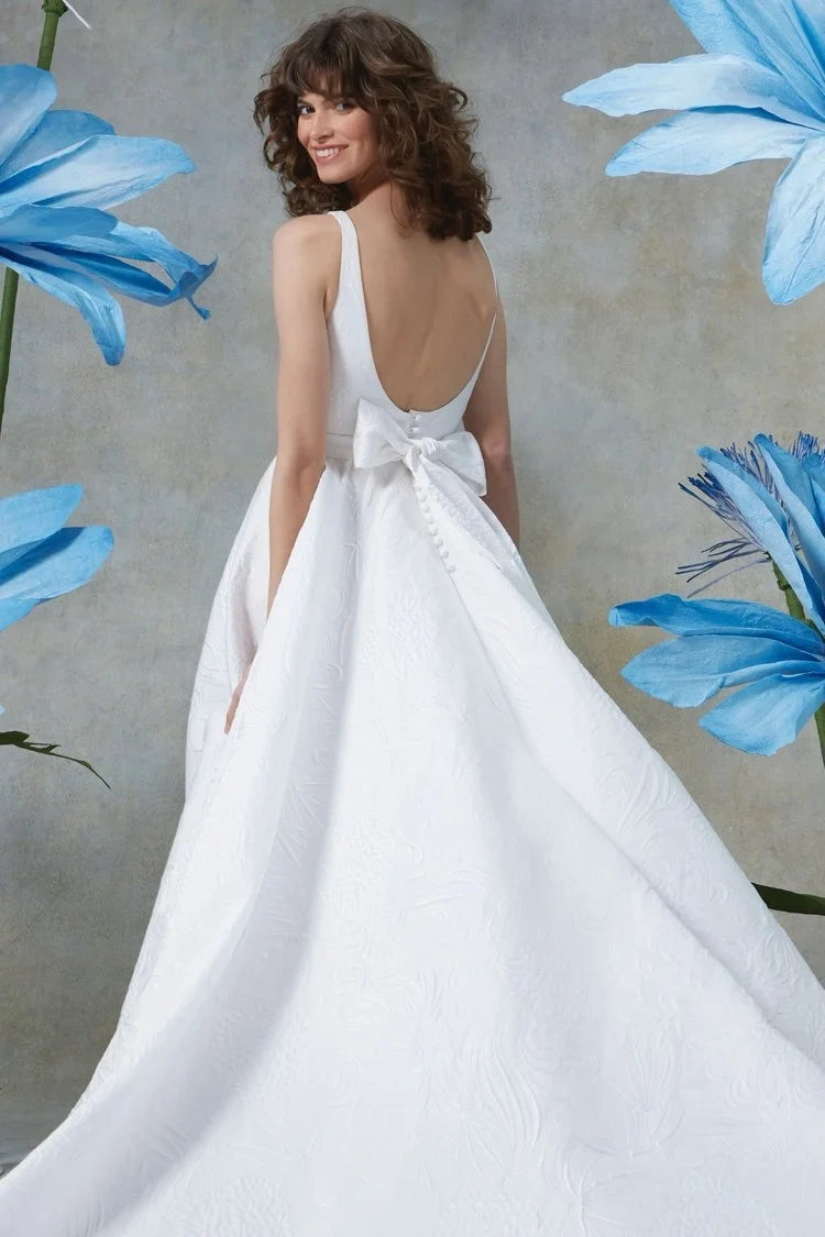 Dream by Savin Aster - Size 10