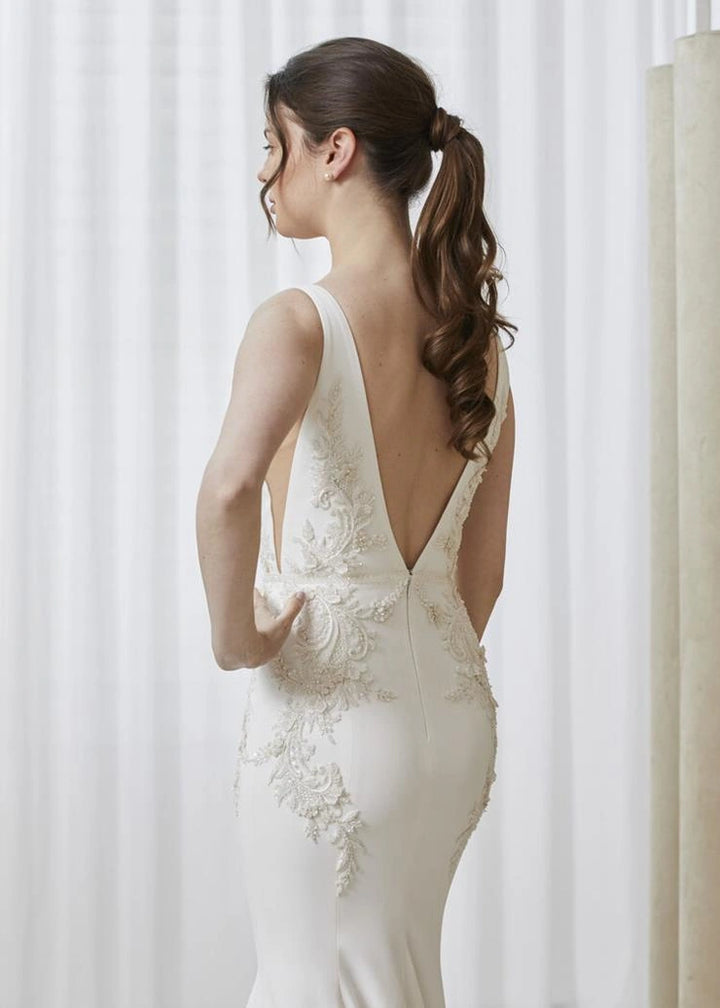 Savin London Zara - Size 16