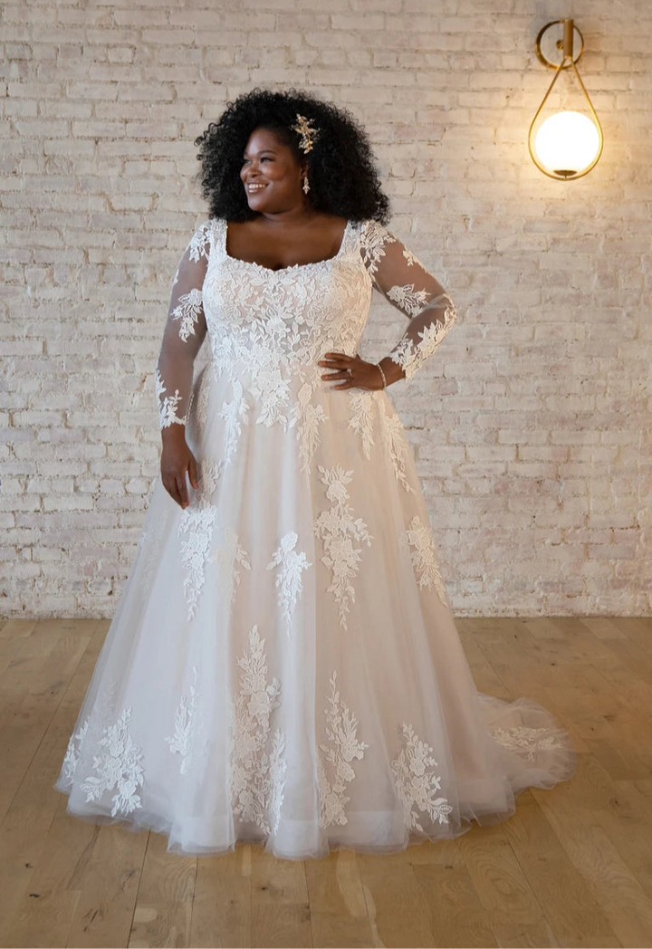 Stella York 7546LS - Size 24