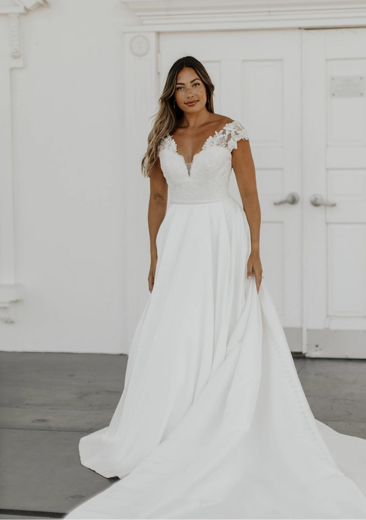 Stella York 7577 - Size 10