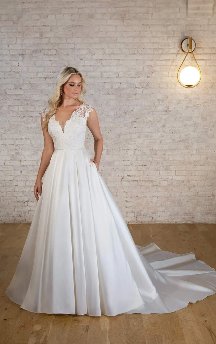 Stella York 7577 - Size 10