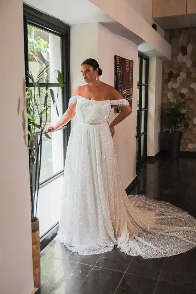 Studio Levana Celestia A-Line - Size 24