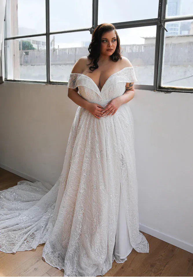 buy designer wedding dresses online Shop Designer Wedding Dresses Online Up to 90% Off Page 21 Luxe Redux Bridal