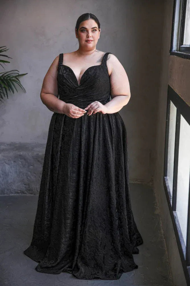 Studio Levana Olivia Brocade - Size 20