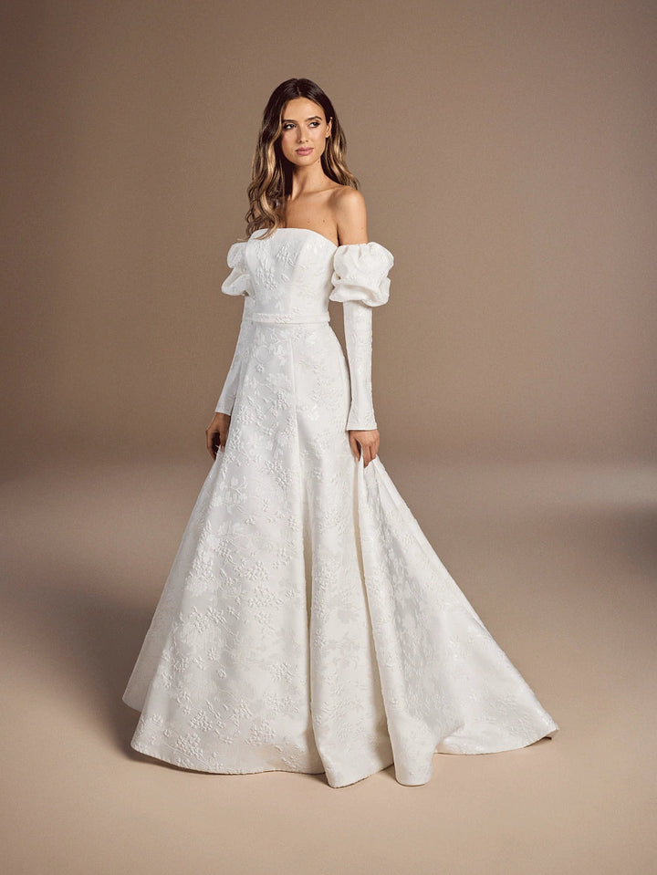 Suzanne Neville Strauss - Size 14