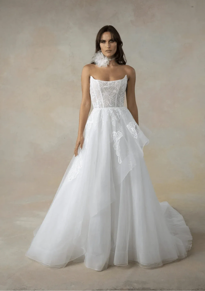 Tara Lauren Hawthorne - Size 12