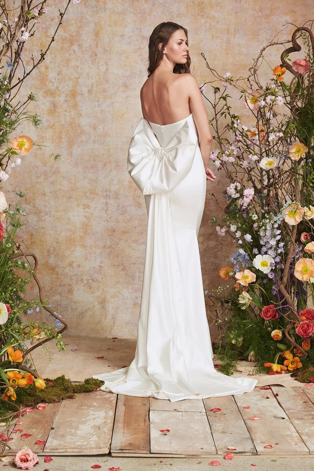 Theia Couture Magenta - Size 10