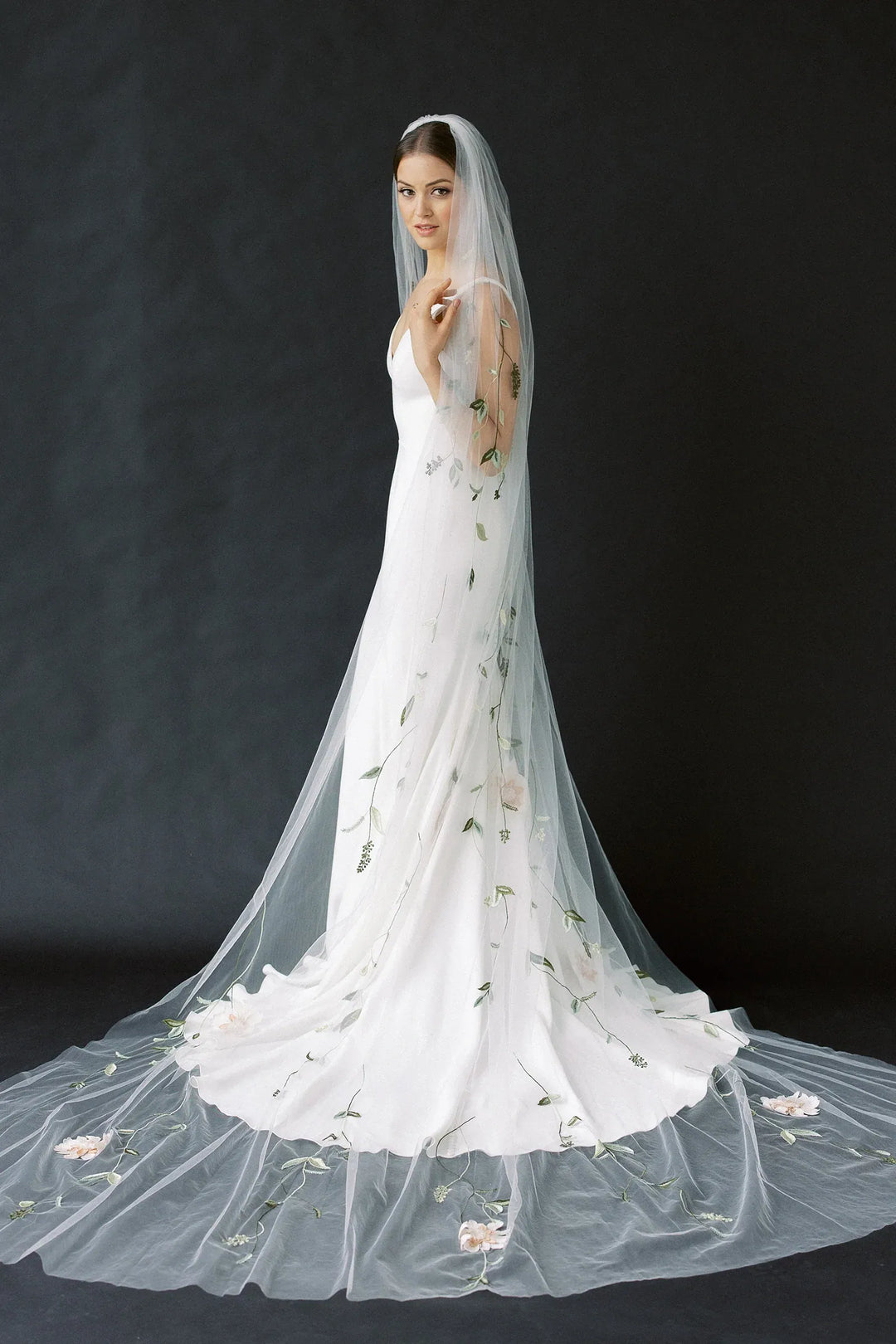 Toni Federici Goddess Veil