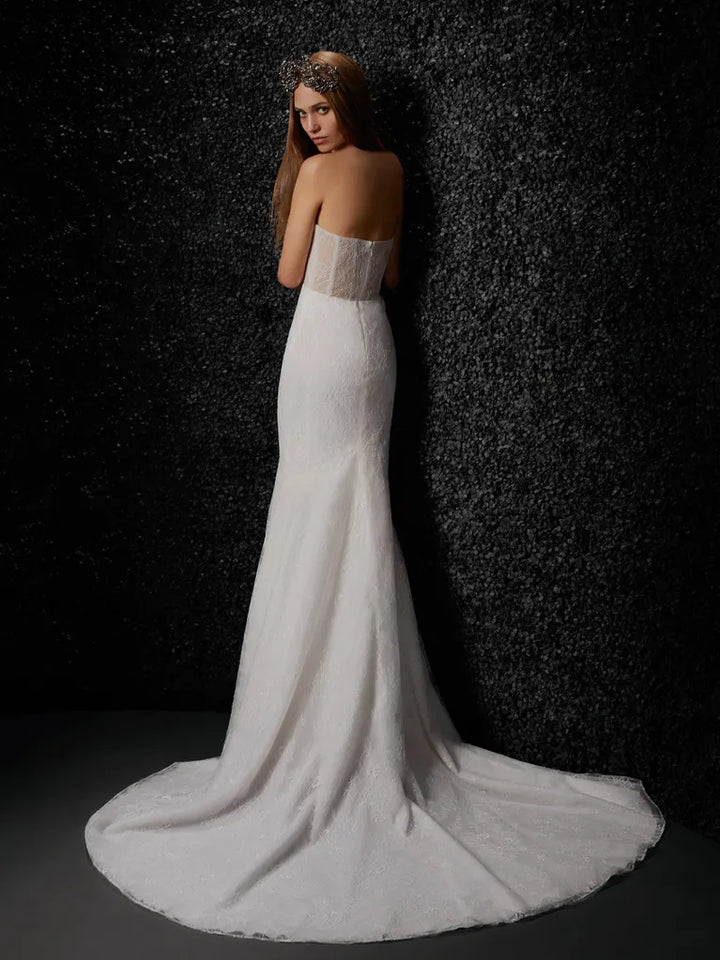 Vera Wang Bride Lise + Overskirt - Size 10