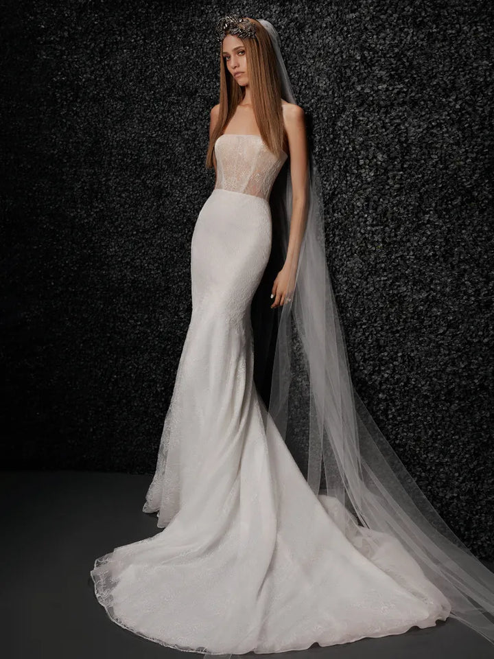 Vera Wang Bride Lise + Overskirt - Size 10