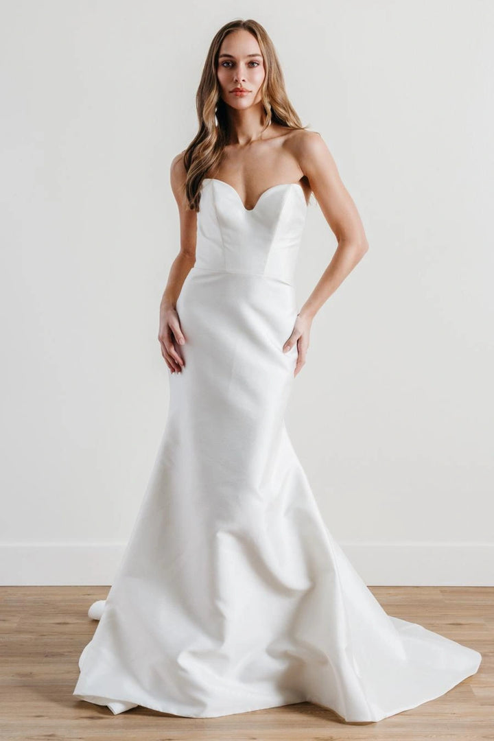 WTOO Classic + Bows - Size 2