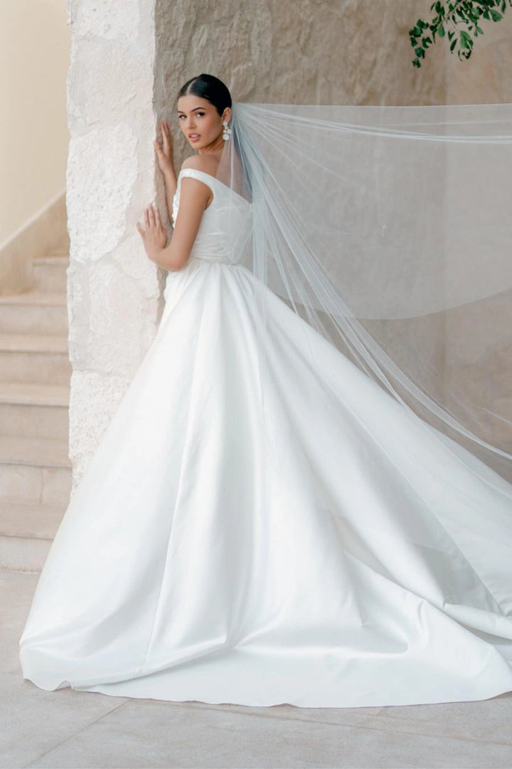 WTOO March 11243 + Overskirt - Size 14