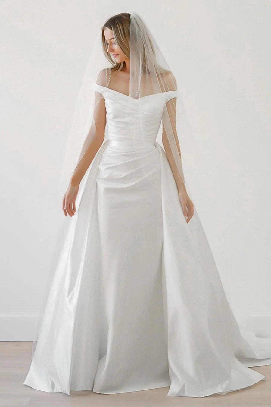 WTOO March 11243 + Overskirt - Size 14