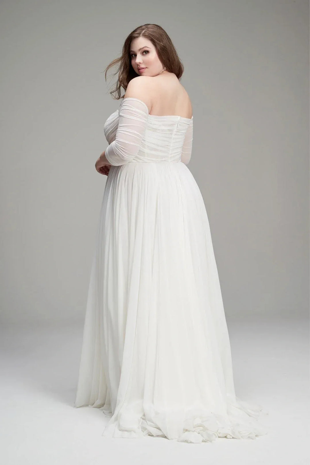 Locket by Watters Miles 13718 - Size 18W