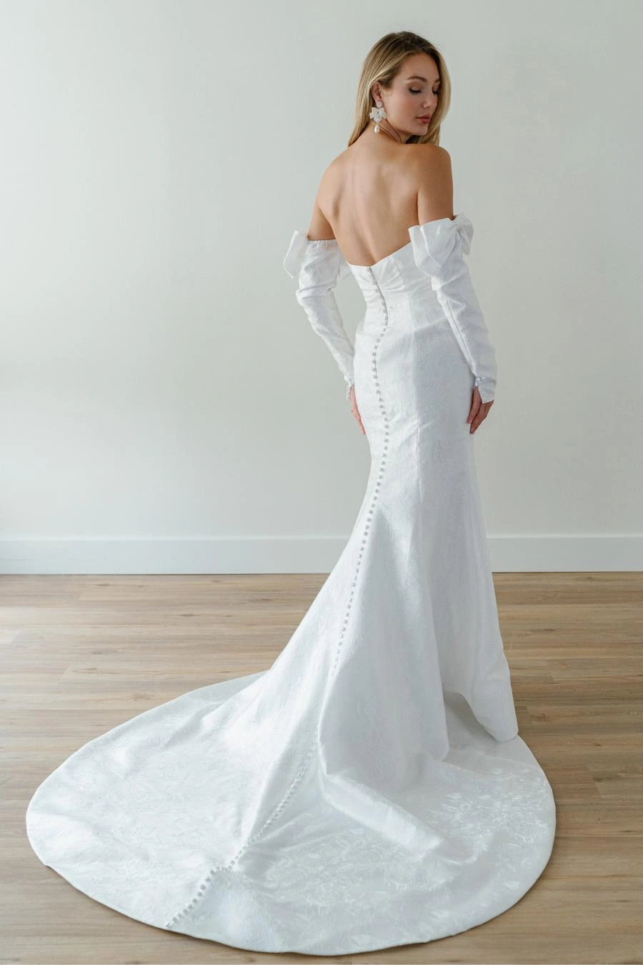 WTOO Noor - Size 6