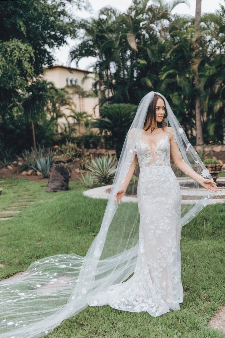 WTOO Paloma 18109W [With Sleeves] - Size 10