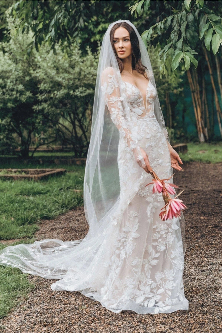 WTOO Paloma 18109W [With Sleeves] - Size 10