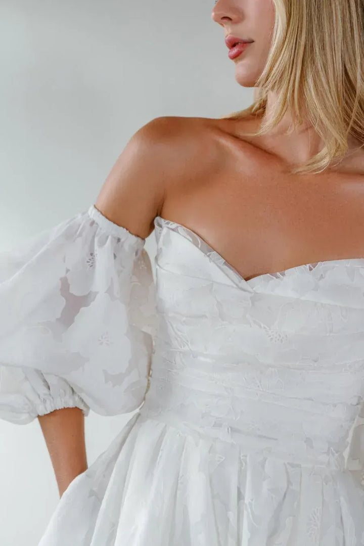 Locket by Watters Vienna 12255 With Sleeves - Size 22W