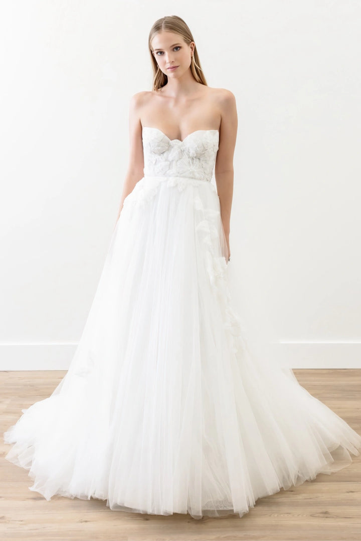 Watters Bellissima 65700B - Size 14
