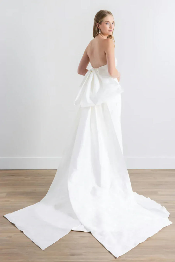 Watters Sanora + Bow - Size 10