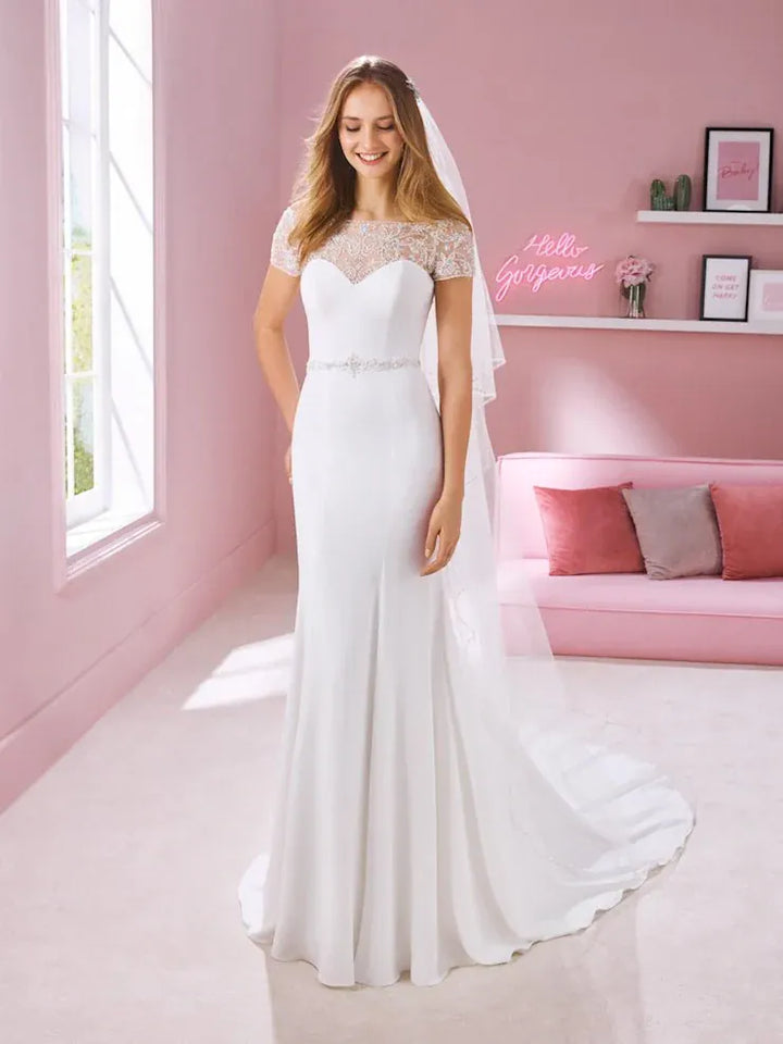 White One Keri - Size 12