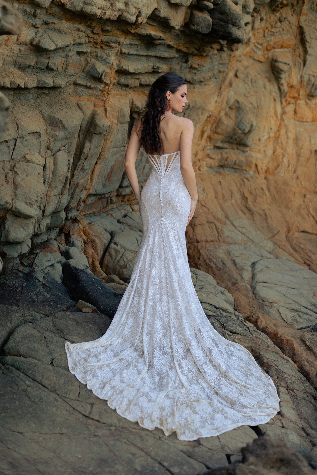 Wilderly Bride Azalea - Size 10