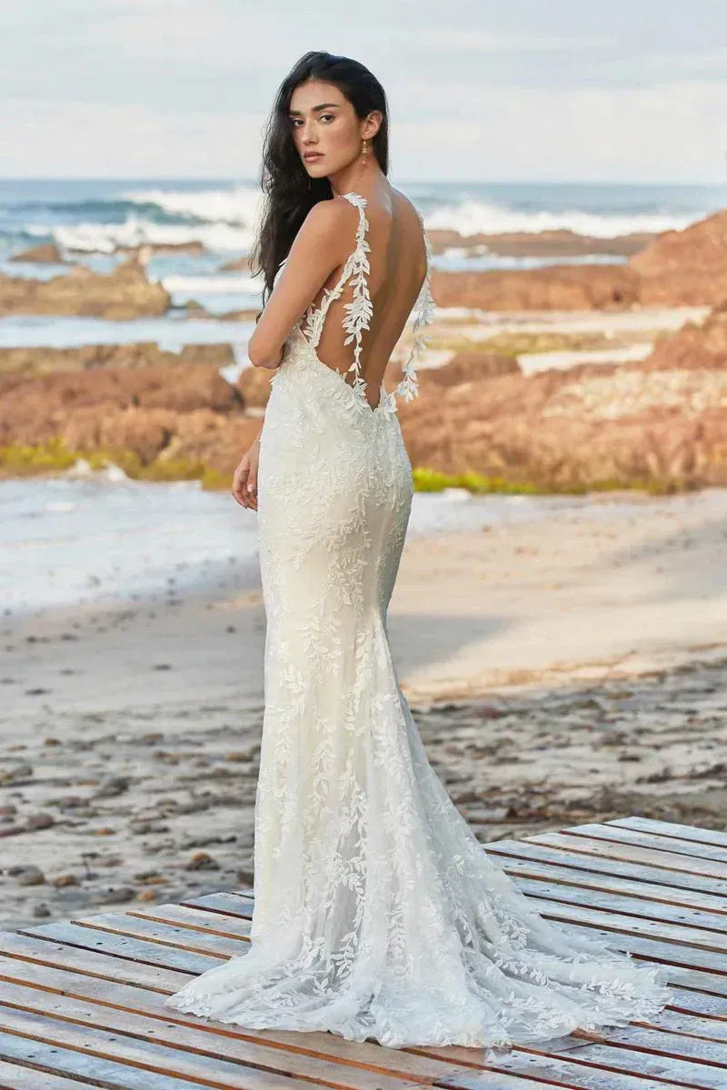 Willowby by Watters Bahati - Size 2, Extra Length
