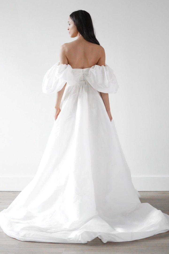 Willowby by Watters Kylen - Size 10