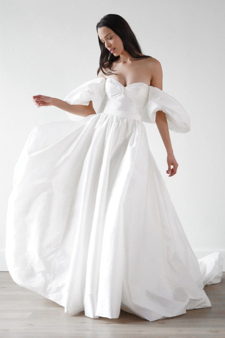 Willowby by Watters Kylen - Size 10