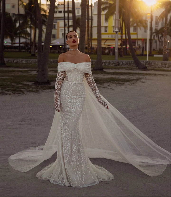 Wona Iowa + Cape - Size 4