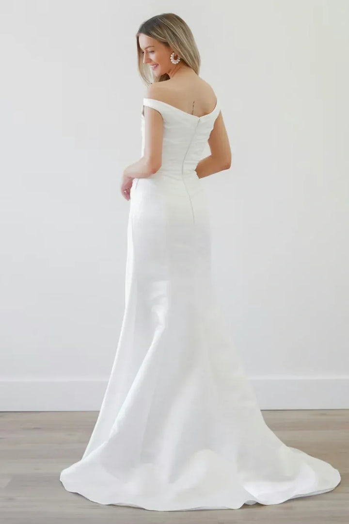 Locket by Watters March - Size 12