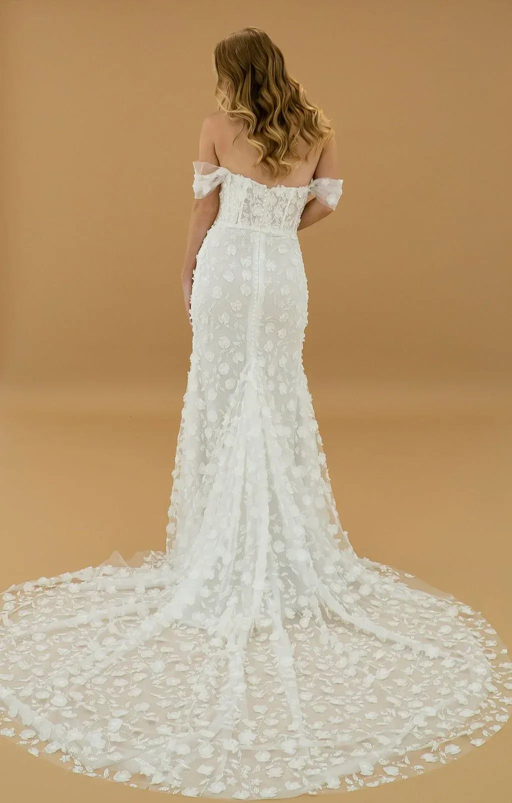 Zavana Bridal ZB22550-1Z - Size 12