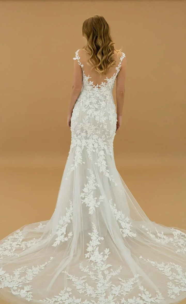 Zavana Bridal ZB22485-1Z - Size 14