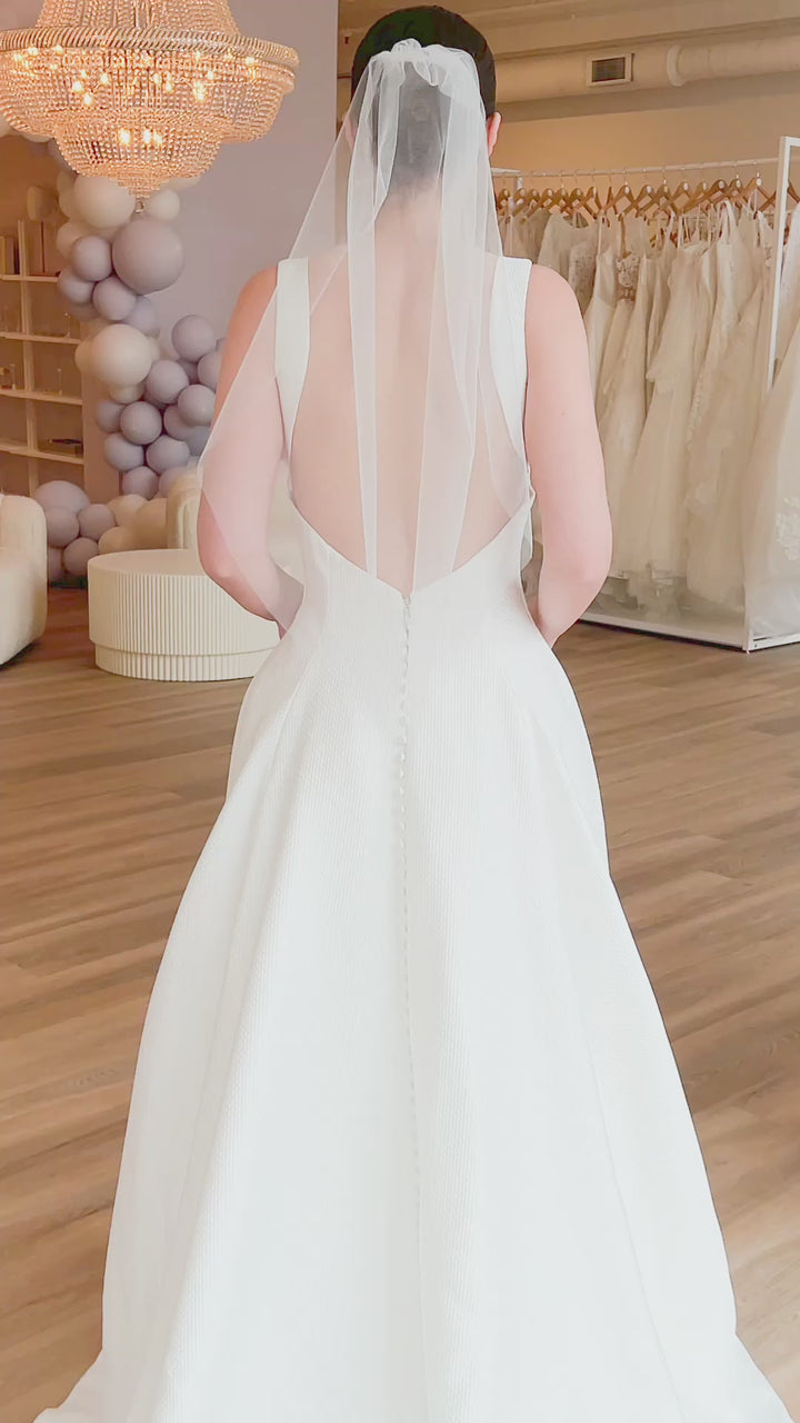 Elbow Length Veil